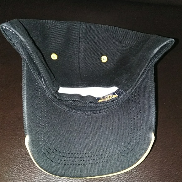 Hat - Picture 2 of 3